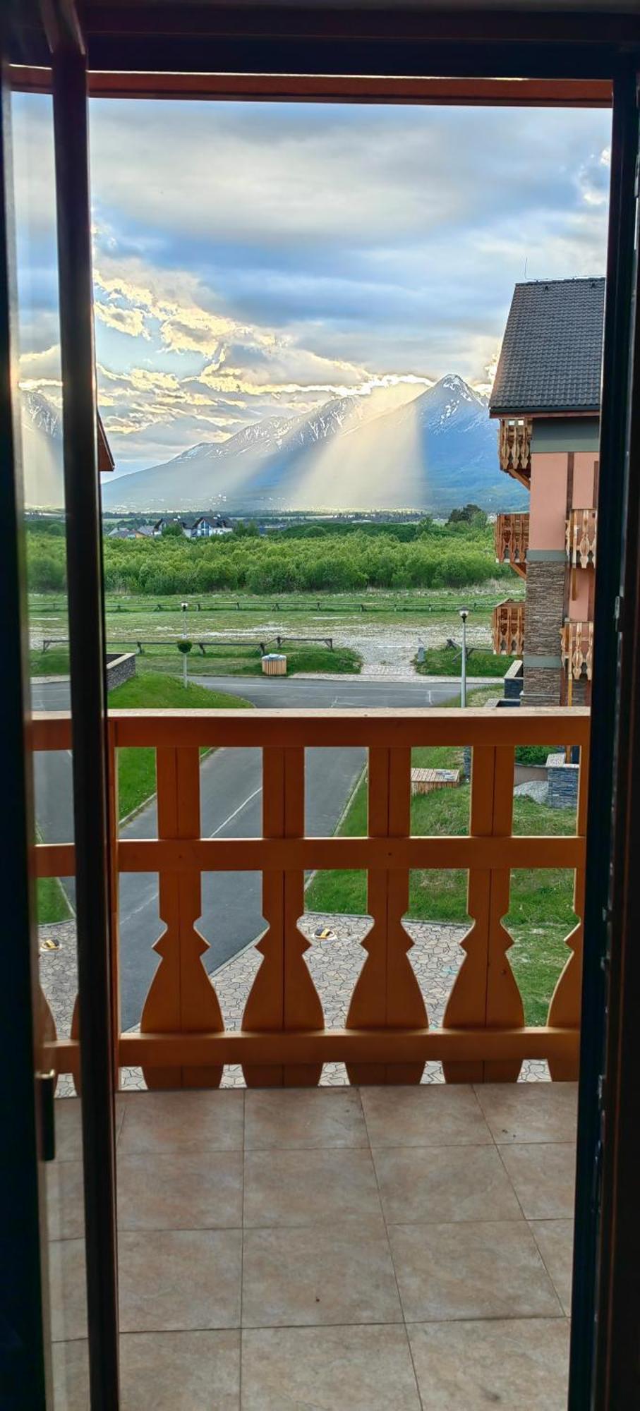 Apartment Fimm Veľka Lomnica Bagian luar foto
